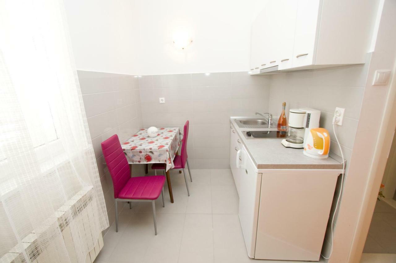 Apartmani Marija Cizmic Makarska Buitenkant foto