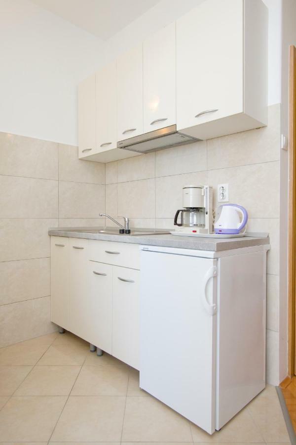 Apartmani Marija Cizmic Makarska Buitenkant foto