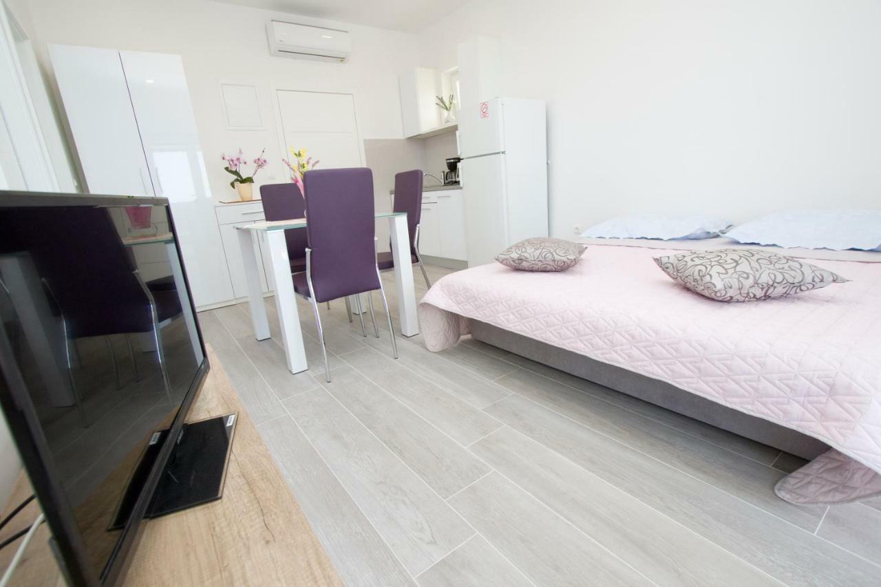 Apartmani Marija Cizmic Makarska Buitenkant foto