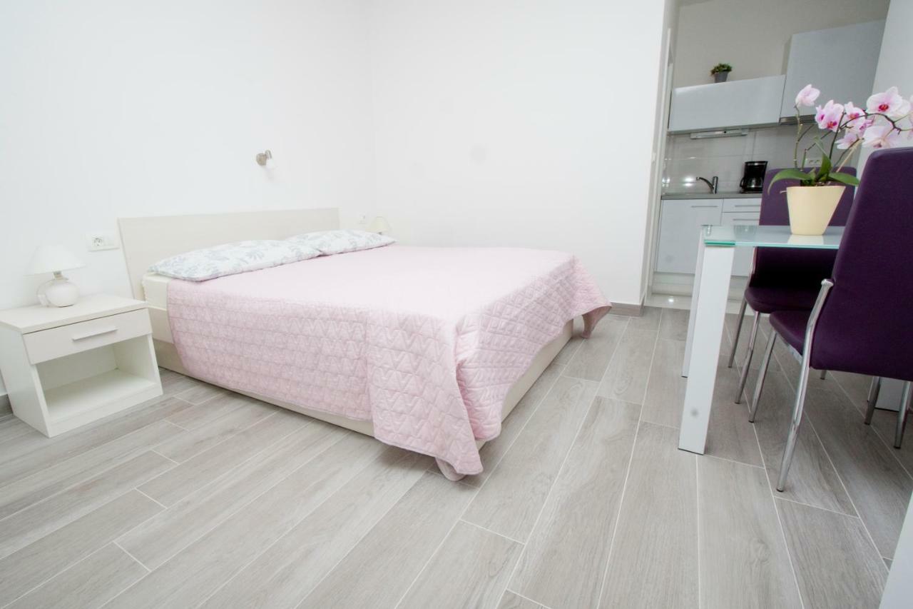 Apartmani Marija Cizmic Makarska Buitenkant foto